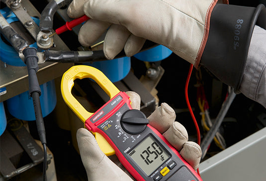 Amprobe AMP-220 True-RMS 600A AC/DC Clamp Meter
